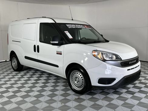 Used 2022 RAM ProMaster City Tradesman FWD image 2