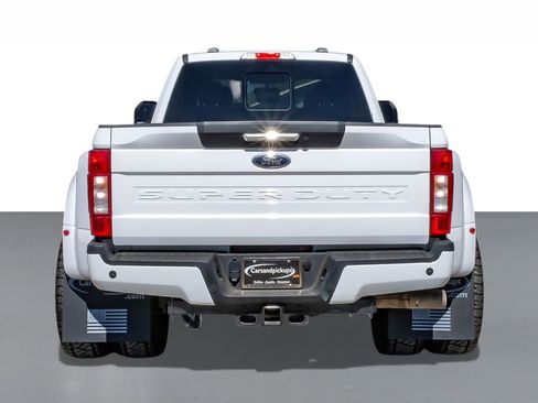 Used 2021 Ford F350 Lariat w/ Lariat Value Package image 9