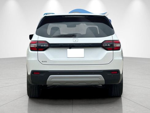 New 2025 Honda Pilot EX-L image 4