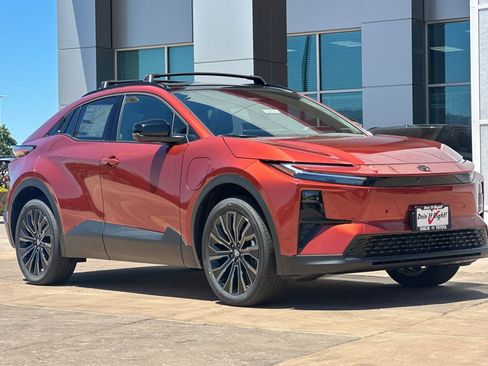 New 2026 Toyota C-HR AWD/4WD image 2