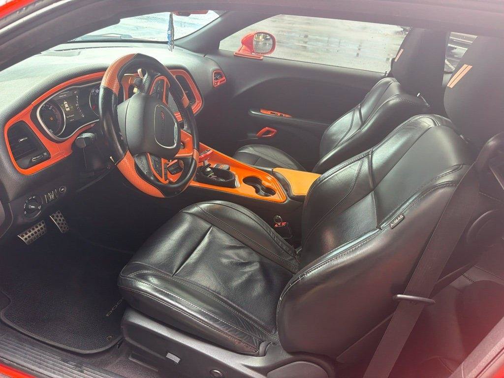 Used 2016 Dodge Challenger R/T Plus RWD image 7