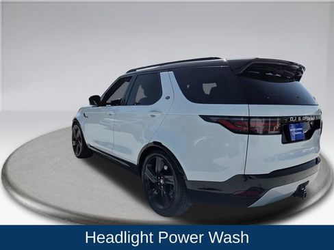 Used 2023 Land Rover Discovery Metropolitan Edition AWD/4WD image 9