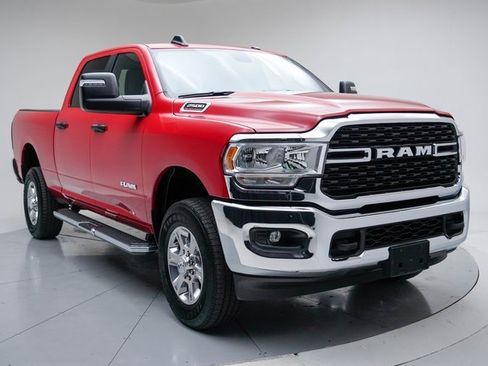 Used 2024 RAM 2500 Big Horn w/ Bed Utility Group image 10