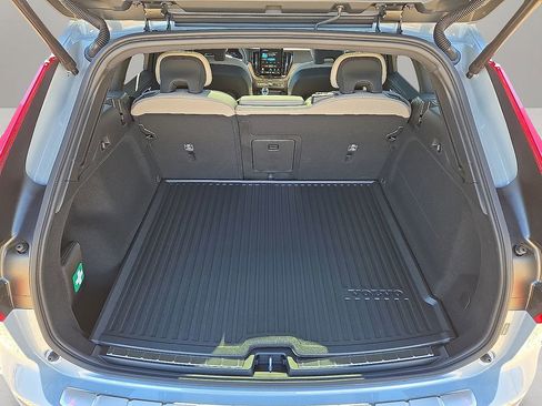 New 2026 Volvo XC60 B5 Plus w/ Protection Package Premier image 13