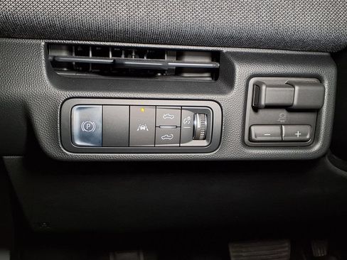 New 2026 GMC Sierra EV Elevation w/ Premium Package AWD/4WD image 16