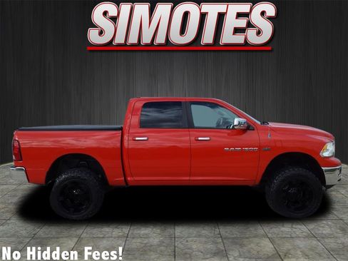 Used 2012 RAM 1500 Big Horn w/ Luxury Group image 2