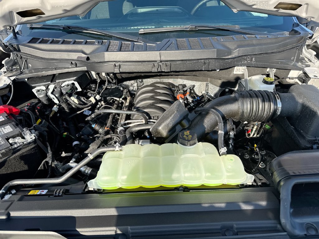 New 2026 Ford F150 XLT w/ Equipment Group 302A MID AWD/4WD image 25