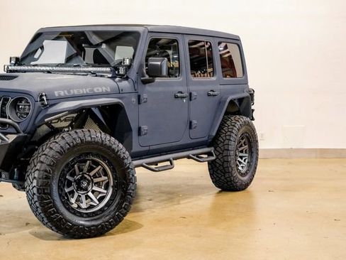 Used 2024 Jeep Wrangler Unlimited Rubicon w/ Technology Group image 6