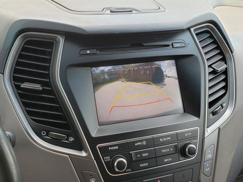 Used 2018 Hyundai Santa Fe Sport AWD/4WD image 23