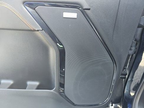 Used 2024 GMC Sierra 1500 AT4 w/ Technology Package image 21