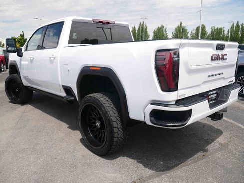 Used 2025 GMC Sierra 3500 AT4 w/ AT4 Premium Plus Package AWD/4WD image 27