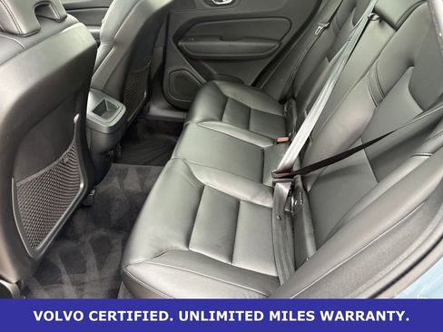 Certified 2024 Volvo XC60 B5 Core image 31