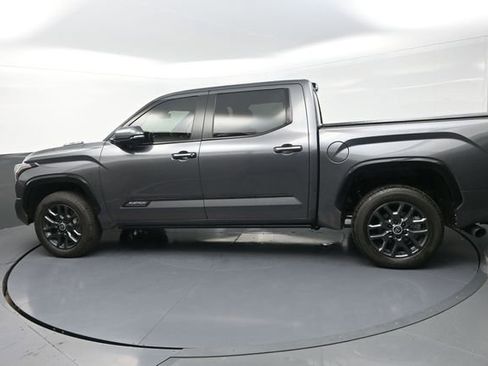 Used 2024 Toyota Tundra Platinum AWD/4WD image 55