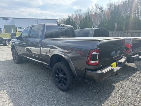 Used 2024 RAM 3500 Limited image 4