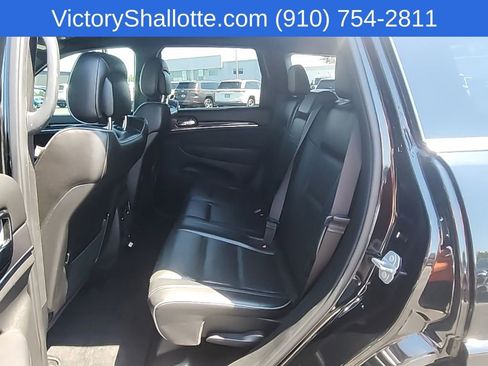 Used 2021 Jeep Grand Cherokee Overland AWD/4WD image 27
