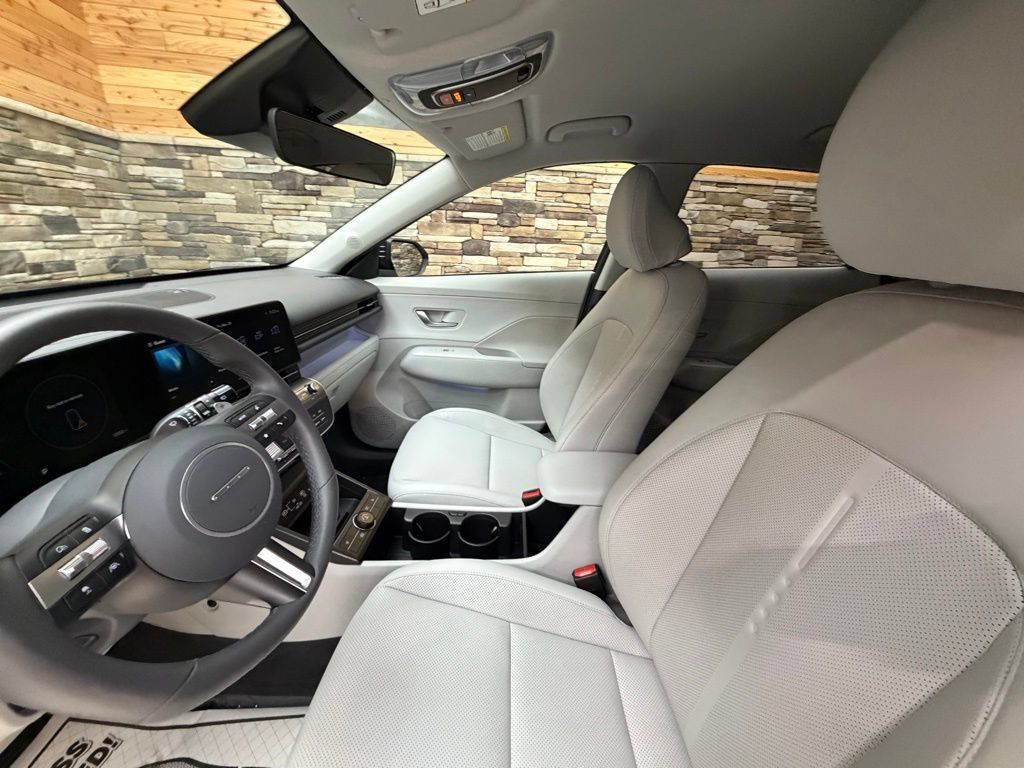 Certified 2026 Hyundai Kona SEL Premium AWD/4WD image 11