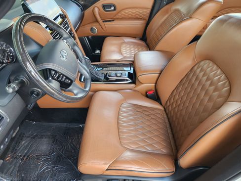 Used 2024 INFINITI QX80 Sensory AWD/4WD image 15