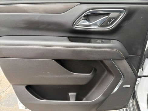 Used 2023 GMC Yukon XL AT4 w/ Technology Package image 35