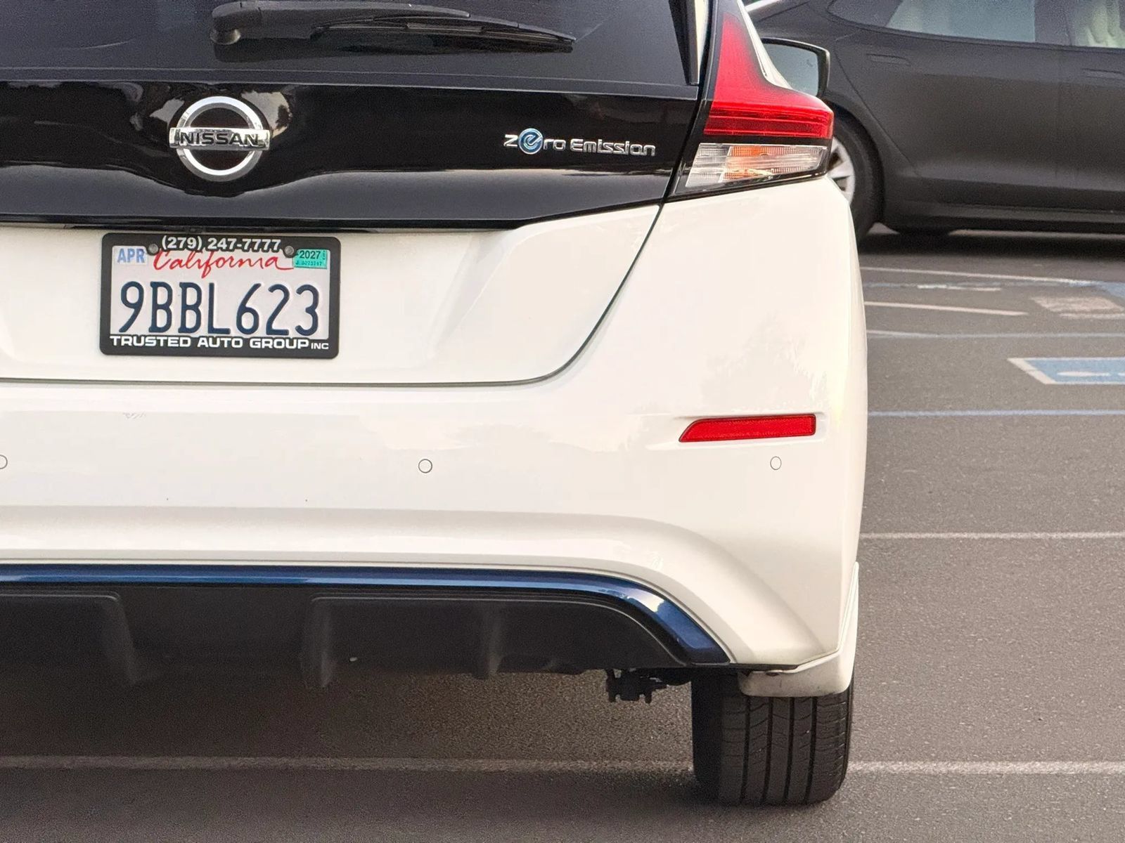 Used 2022 Nissan Leaf S FWD image 10