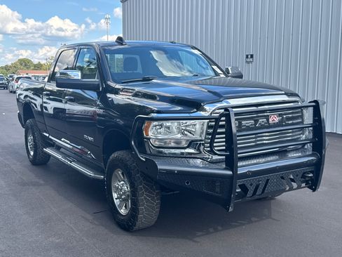 Used 2021 RAM 2500 Big Horn AWD/4WD image 3