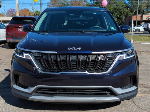 Certified 2024 Kia Carnival LX image 9