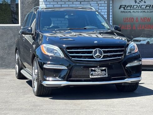 Used 2015 Mercedes-Benz ML 63 AMG 4MATIC w/ AMG Performance Package image 3