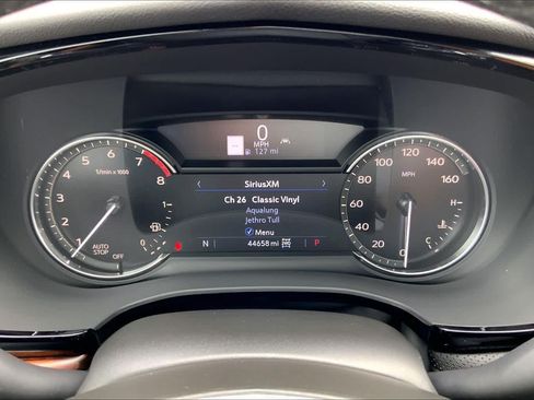 Used 2020 Cadillac XT5 Premium Luxury w/ LPO, Floor Liner Package AWD/4WD image 26