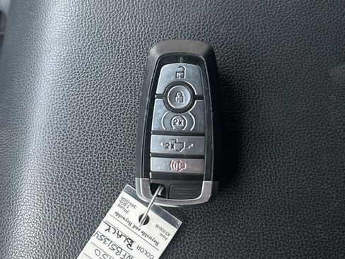 Used 2022 Ford F150 XLT w/ Equipment Group 302A High image 27