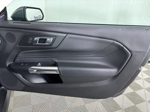 Used 2025 Ford Mustang Premium RWD image 26
