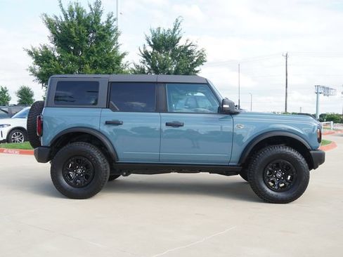 Used 2022 Ford Bronco Wildtrak AWD/4WD image 10