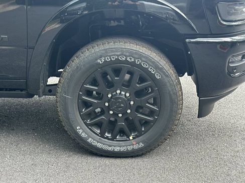 New 2026 RAM 2500 Limited AWD/4WD image 14