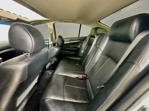 Used 2013 INFINITI G37 Journey w/ Premium Pkg RWD image 31