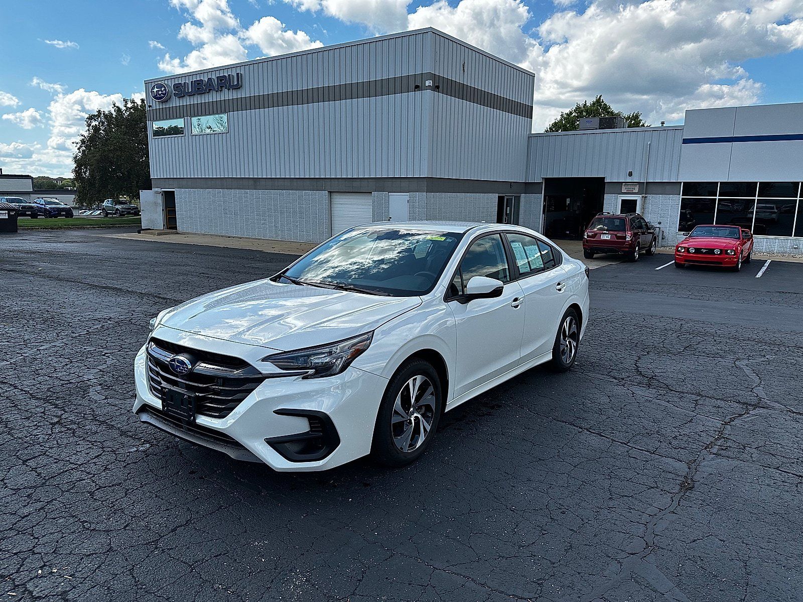 Certified 2024 Subaru Legacy Premium AWD/4WD image 7