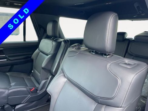 New 2026 Ford Expedition Platinum w/ Stealth Performance Package AWD/4WD image 13