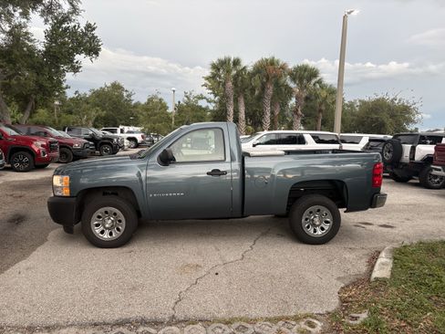 Used 2007 Chevrolet Silverado 1500 W/T RWD image 4