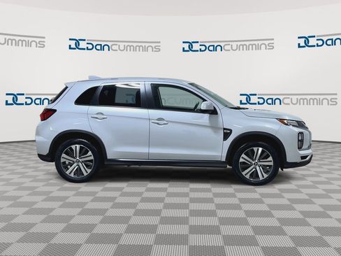 Used 2024 Mitsubishi Outlander Sport ES AWD/4WD image 9