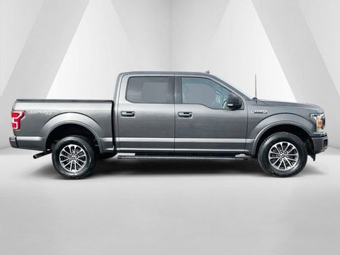 Used 2018 Ford F150 XLT w/ Equipment Group 302A Luxury image 9