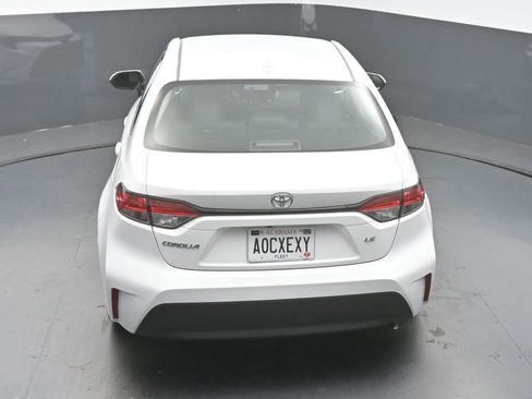 Used 2024 Toyota Corolla LE image 42