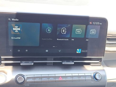 Used 2025 Hyundai Kona SEL AWD/4WD image 16