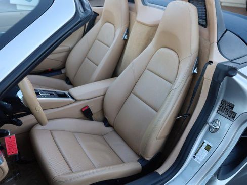 Used 2013 Porsche Boxster RWD image 26