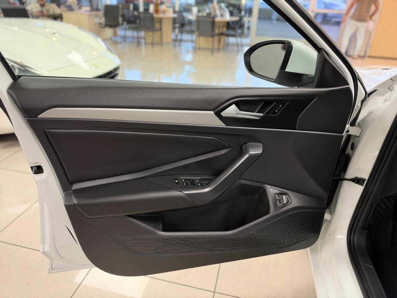 Used 2020 Volkswagen Jetta S w/ Driver Assistance Package FWD image 9