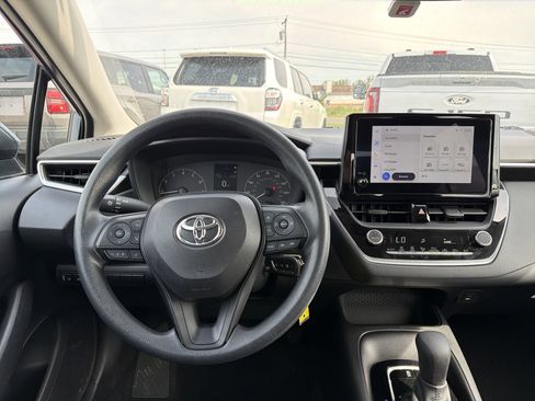 Used 2023 Toyota Corolla LE w/ Carpet Mat Package (TMS) FWD image 11