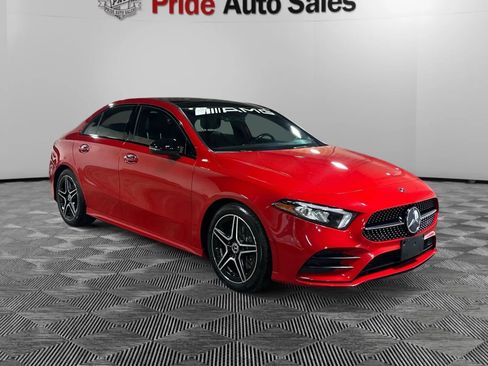Used 2019 Mercedes-Benz A 220 4MATIC image 3