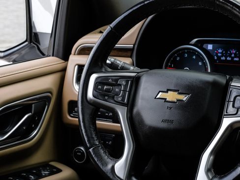 Used 2021 Chevrolet Suburban Premier w/ Texas Edition RWD image 25