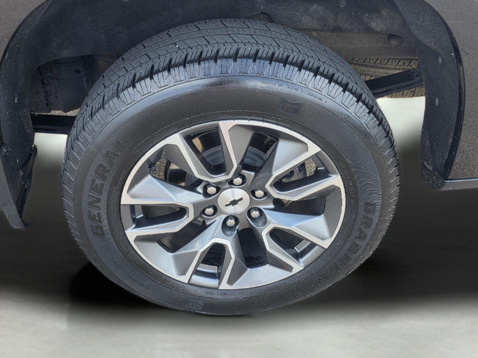 Used 2024 Chevrolet Silverado 1500 RST w/ LPO, Liner Protection Package AWD/4WD image 29