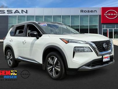 Used 2023 Nissan Rogue SL