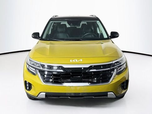Used 2024 Kia Seltos SX AWD/4WD image 2