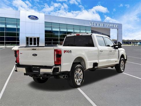 Used 2024 Ford F350 Lariat w/ Lariat Ultimate Package image 4