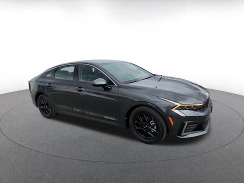 Used 2025 Kia K5 LXS image 2