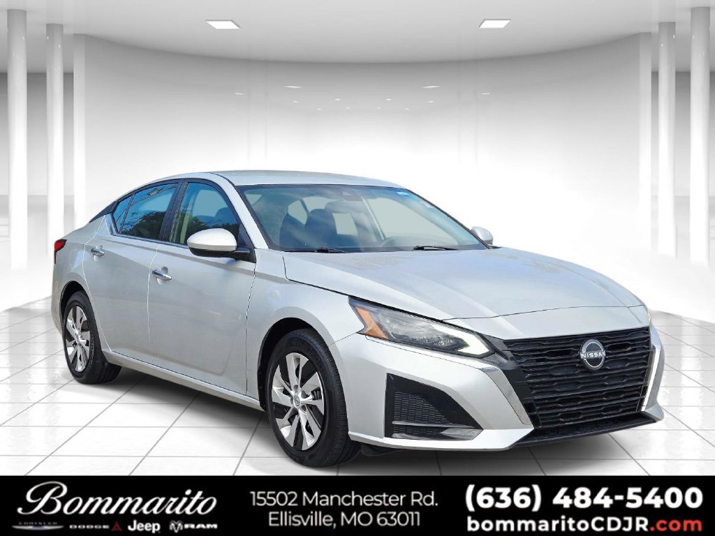 Used 2023 Nissan Altima 2.5 S FWD image 1